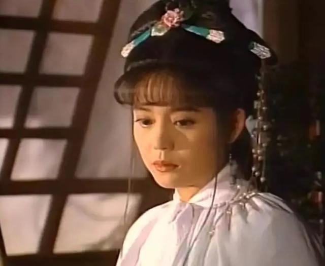 踹蓝洁瑛讽刺小s,富养儿子遗祸无穷,这位女星简直是教育反例_狄莺