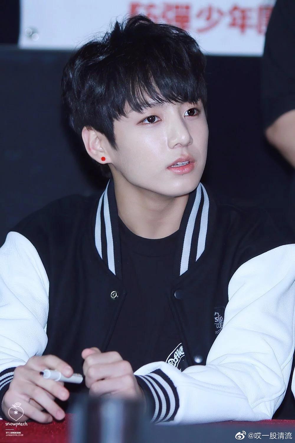 theqoo热帖防弹少年团田柾国和金泰亨的骨骼变化