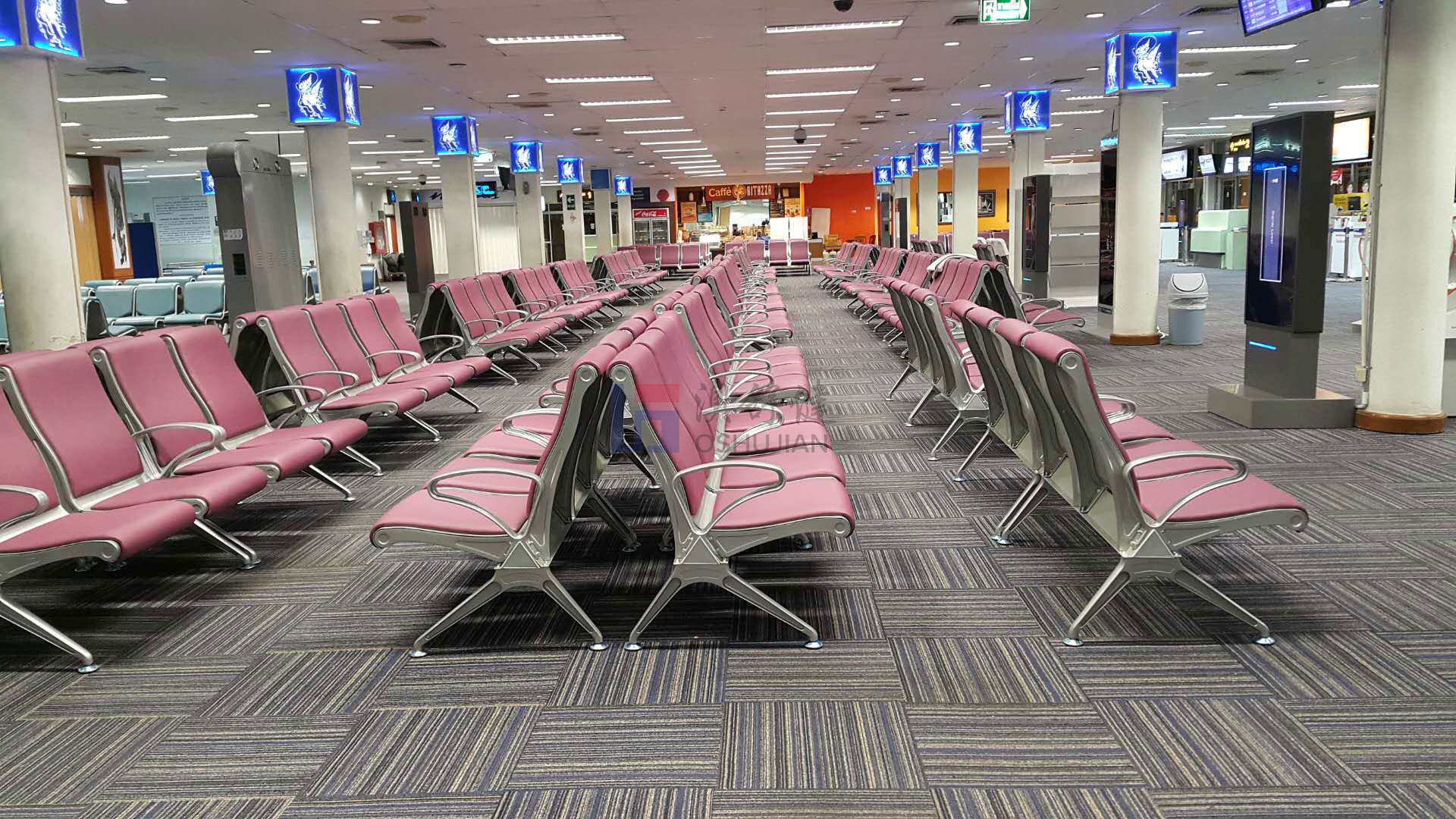 如何选择铝合金机场椅?