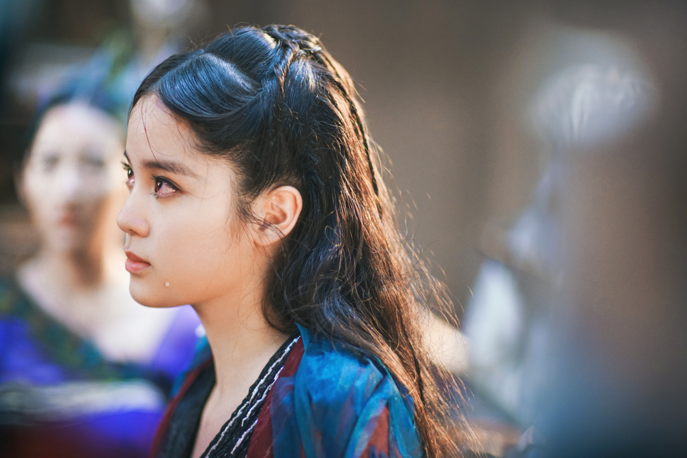 欧阳娜娜《大主宰》收官发文 真挚告别致谢剧组成员