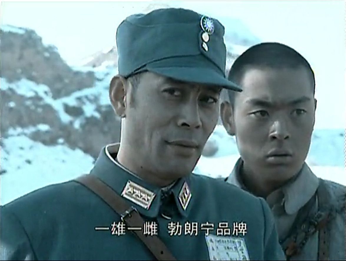 原创亮剑编导出来走两步楚云飞这样的行家怎么连送人的手枪都搞错了