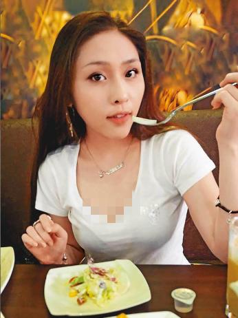 同时与2男交往还撒谎,男友曾为其借钱还债_李伊妍