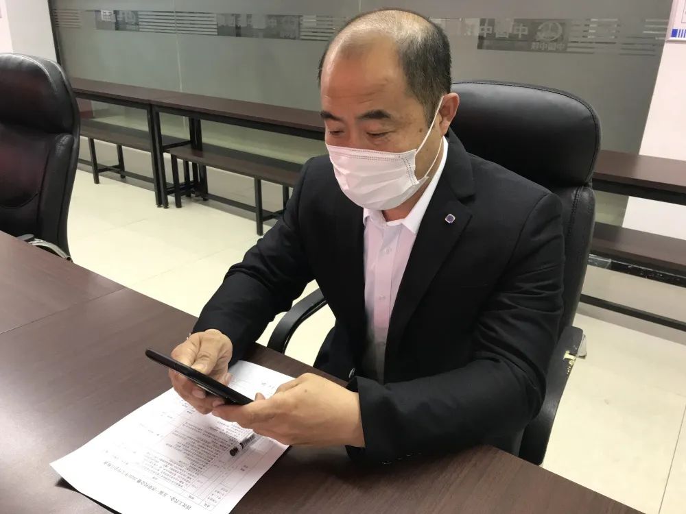 2020年3月13日至3月15日,我很荣幸的被选为职工代表,参加了公司职代会