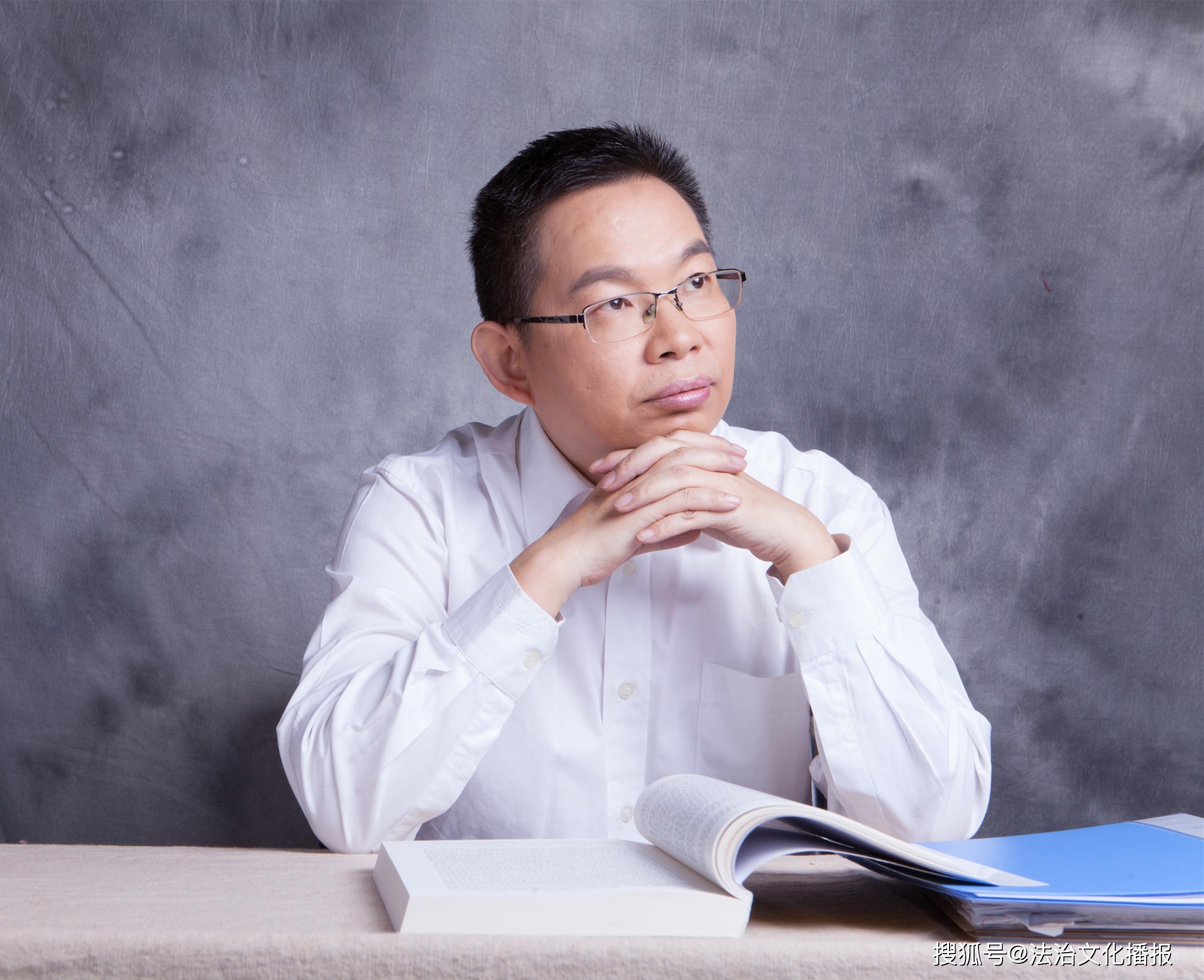 盛宏文作者简介盛宏文:刑法博士,京师(重庆)律师事务所高级合伙人,刑