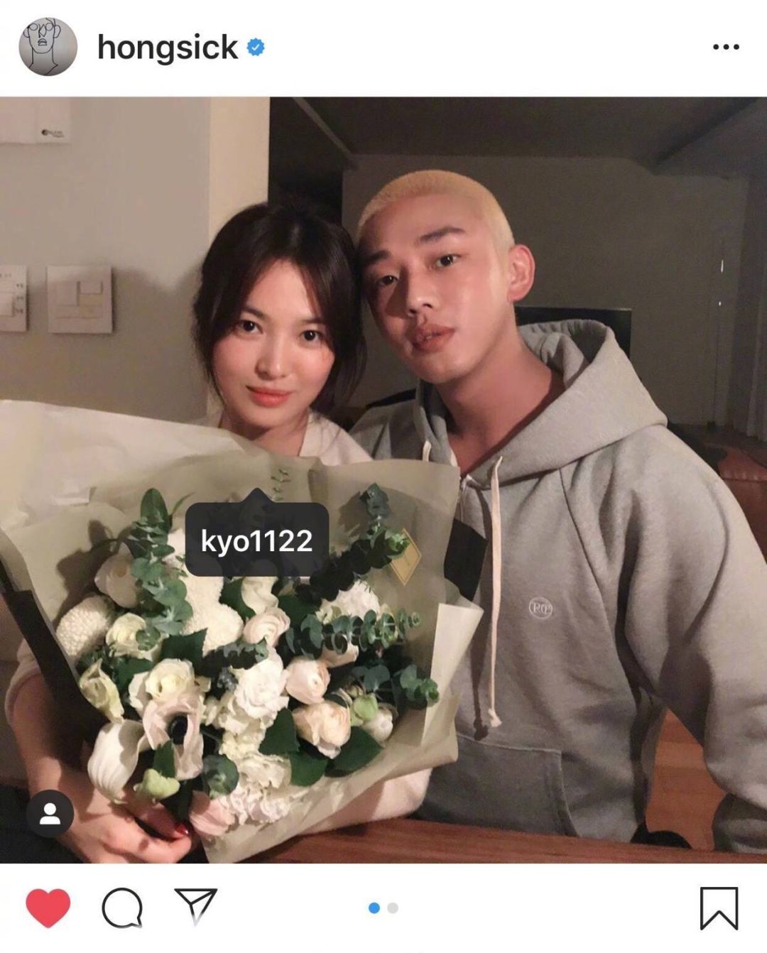 还去现场支持了老朋友玉珠铉的音乐剧,纯属私人行程的打call虽然离婚