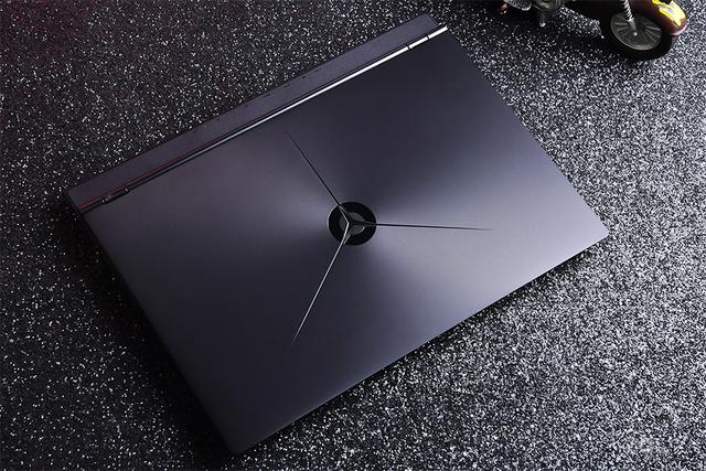 游戏本牺牲续航换低价划算吗联想拯救者y7000竞技版5999元疯抢