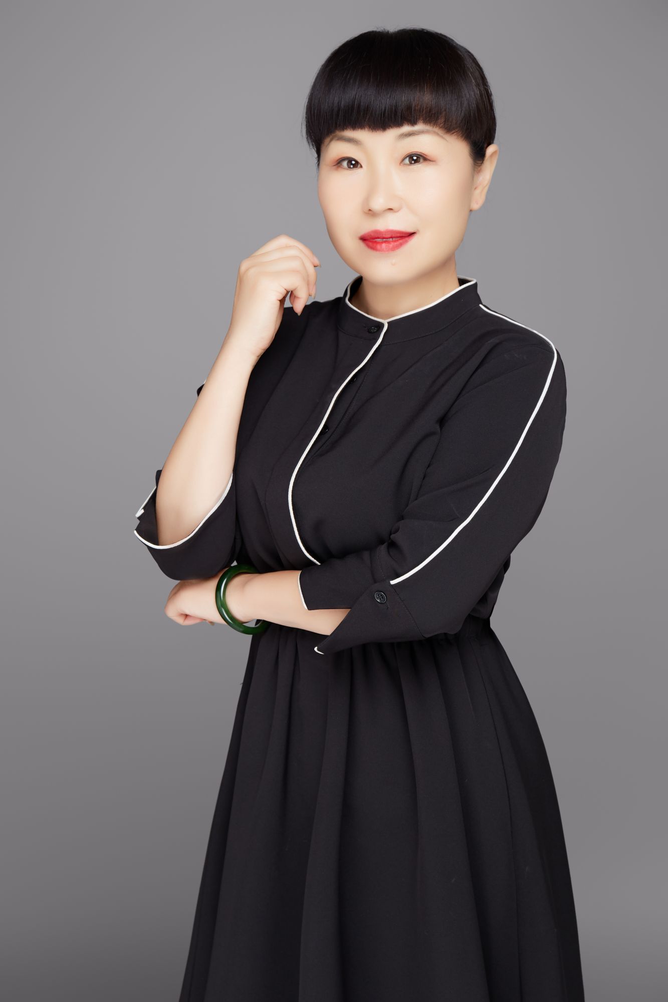 校长访谈录谭峰让学生学会思考探究和发现