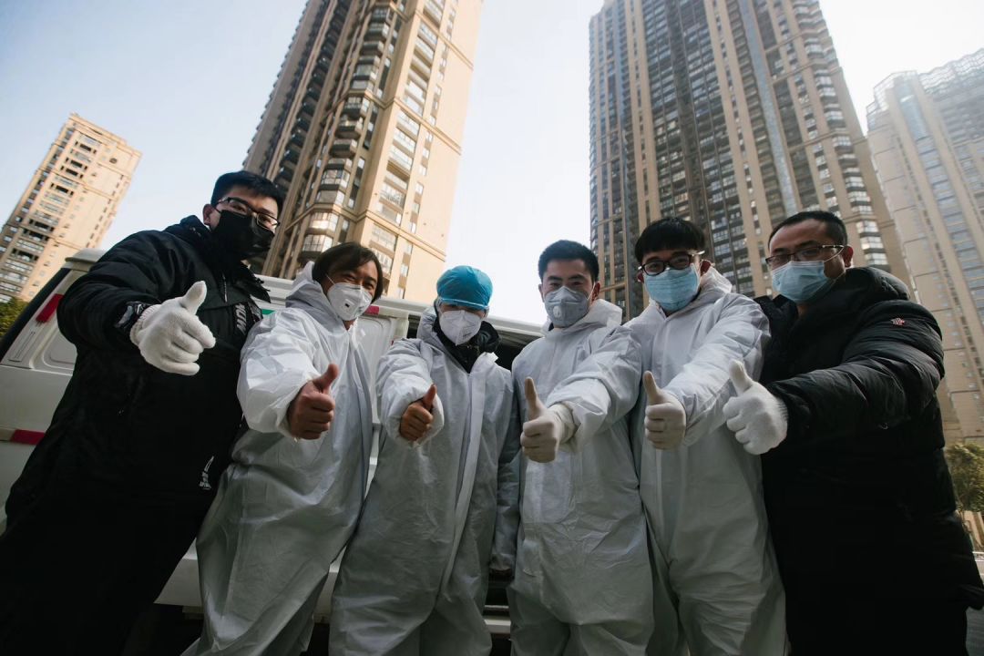 这位武汉铁人,为抗疫硬核上场_疫情