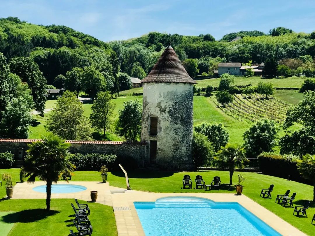 法国莎波城堡,体验奢华优雅法式生活_欧洲