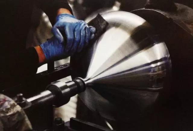 金属旋压成型metalspinning工艺及操作步骤