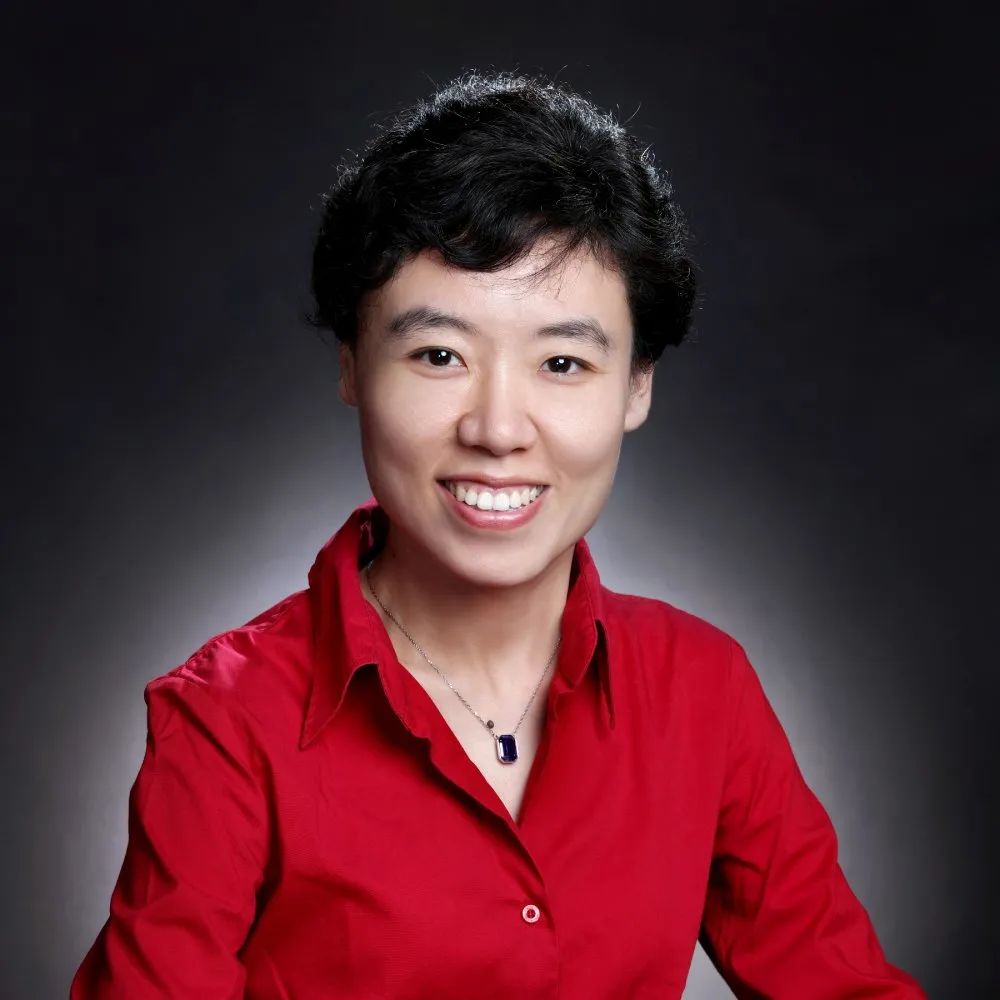 供参考的教材分析资料;李楠老师也在网上找到了"人教点读"的应用软件