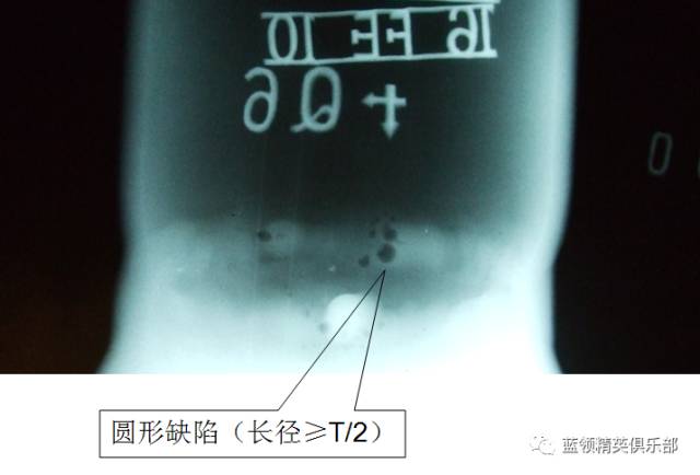 双壁单影图片