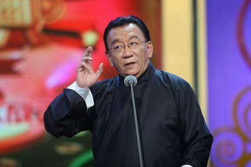 侯耀文去世以后，侯耀华：相声大旗我没能力抗，只能替他照顾徒弟-搜狐大视野-搜狐新闻