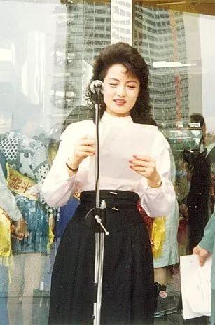 "南国丽人"侯玉婷:年轻时是广东台一姐,今退休成模范婆婆