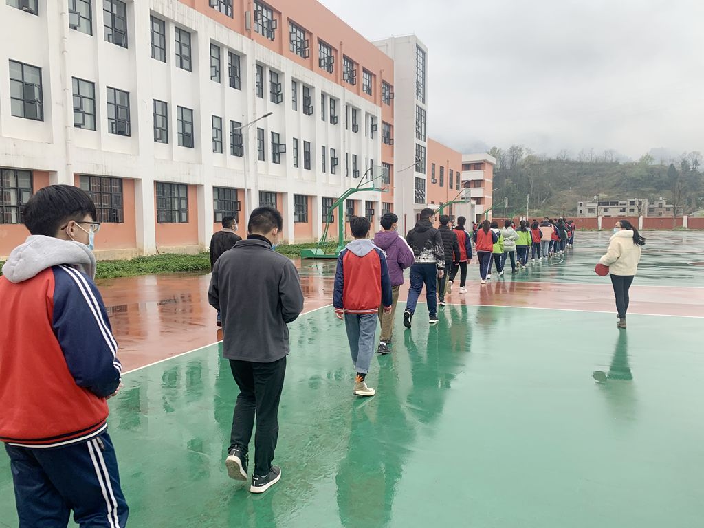 【贵定教育】贵定县初三高三开学啦!(各校报道持续更新中)