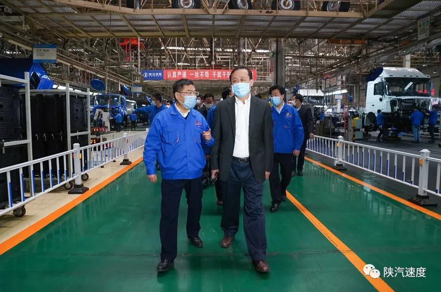 潍柴动力执行ceo张泉慰问陕重汽一线员工