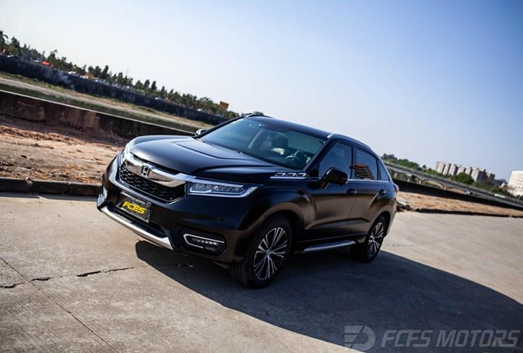 深圳龙岗车身改色贴膜本田urv冠道思域改电光金属黑