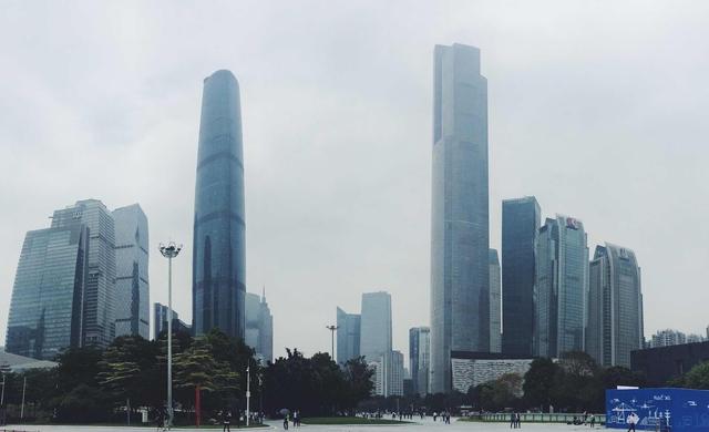 见于《中华诗词》2019年第1期①五羊城,广州别称.