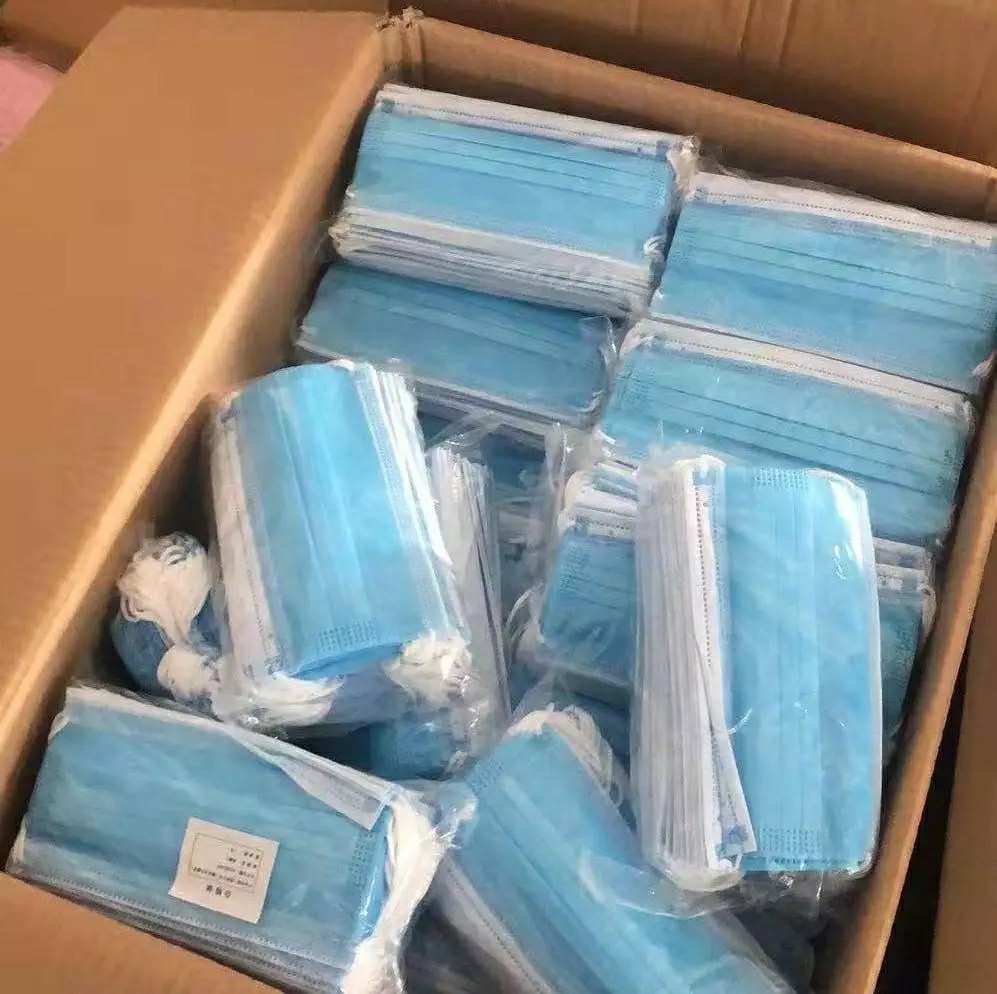 保障群众健康江苏警方查获260余万只三无口罩