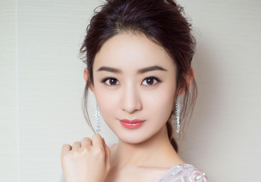 赵丽颖有翡复工晒照一张糊图两个信息粉丝欣慰努力了