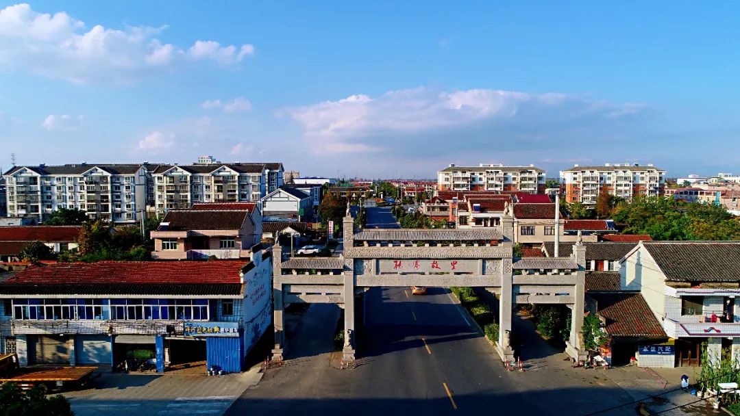 海安市李堡镇丁所村丁所村位于李堡镇南郊是原丁所乡老集镇所在地