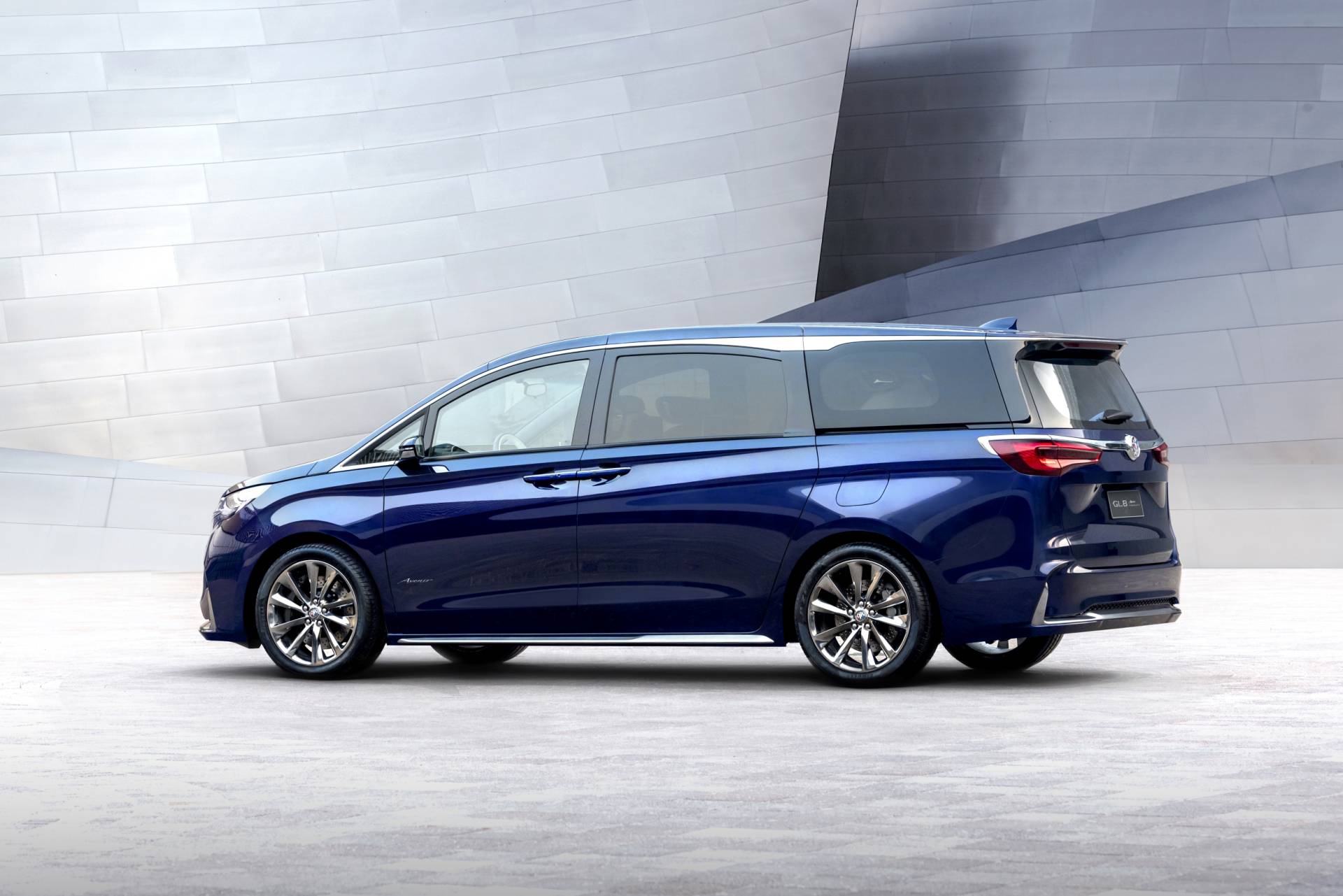 售价接近奔驰v级新款别克gl8avenir豪华内饰预览