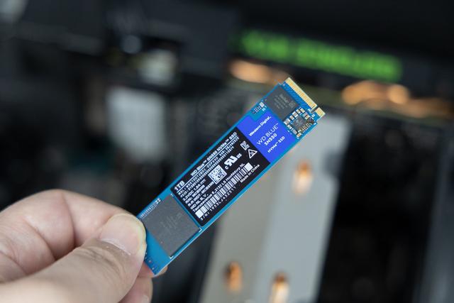 西数wdbluesn550评测性价比之王摄影师硬盘升级首选