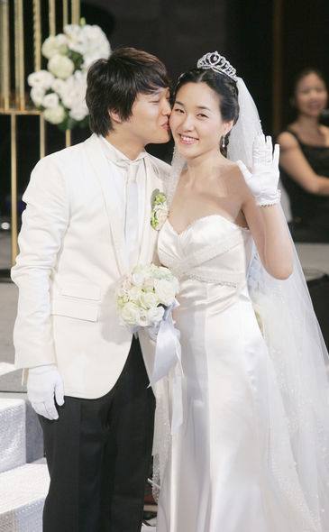 原创车太贤家道中落演戏还债曾是宋仲基的老板老婆是其初恋相爱27年