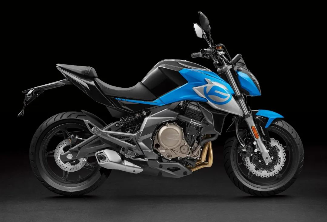 配置强化质感提升售价基本不变春风2020款650nk400nk上市