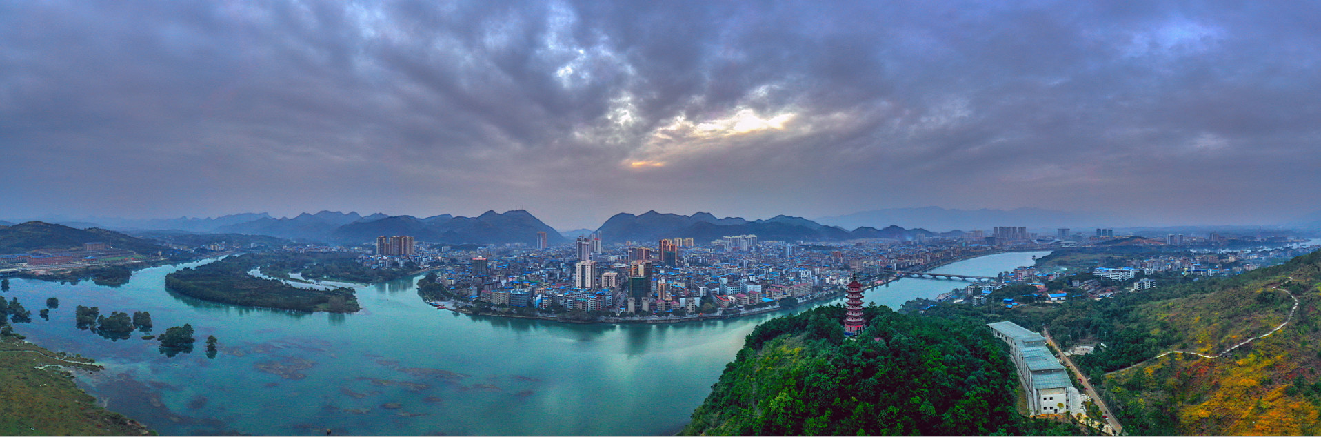 昔日古清湘八景之合江晓涨景点湘山方向看全州夜幕下的全州城广西河