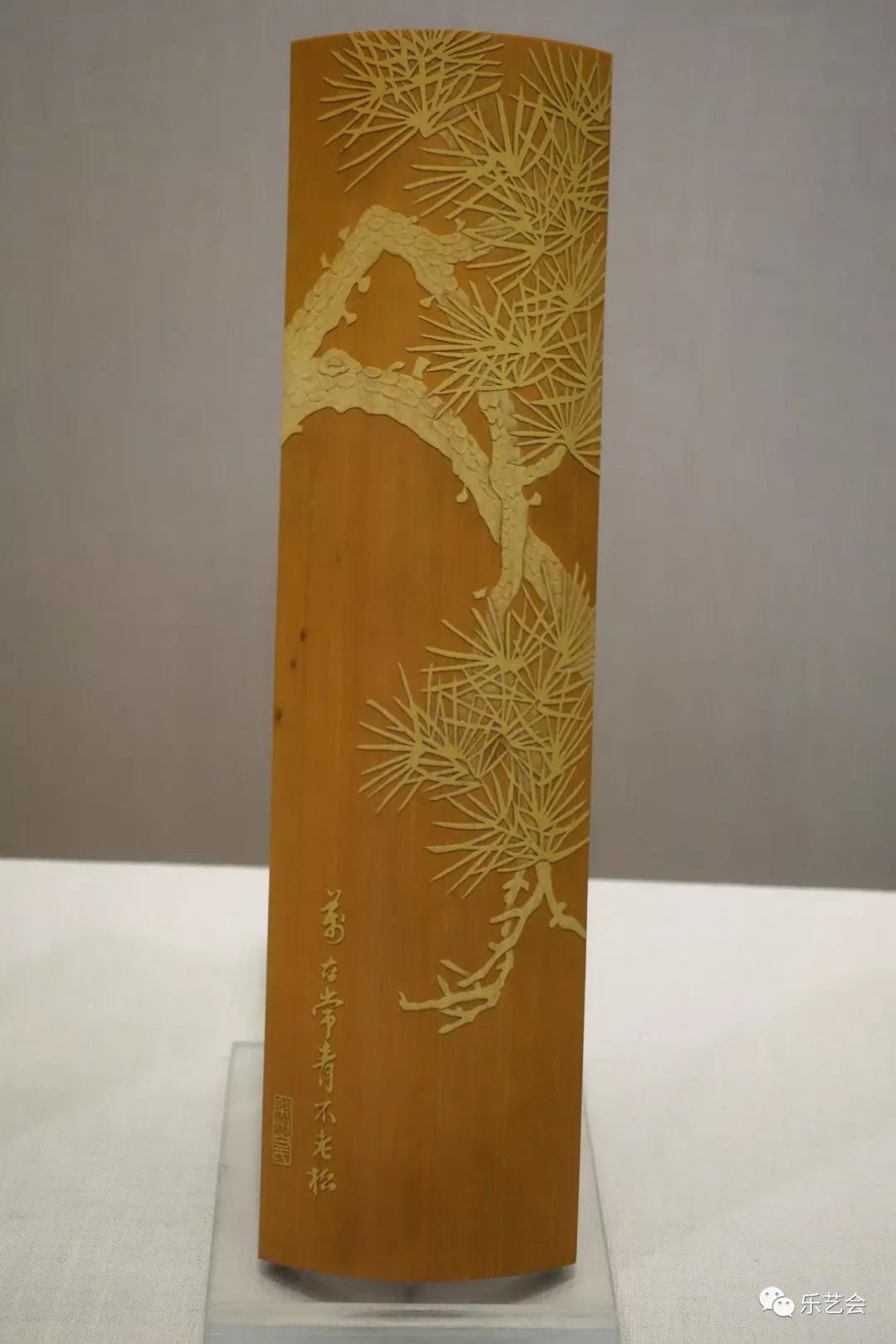 妙手削轻筠白士风白雪飞父女常州博物馆留青竹刻艺术展