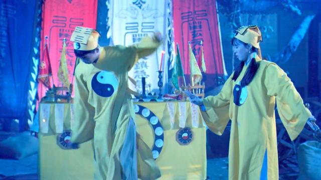 被林正英捧红的"美女道长",邹兆龙曾发誓要娶她,49岁至今未嫁_陈佳君