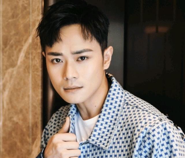 分手之后曹骏还是原来的曹骏但是蓝盈莹早已判若两人