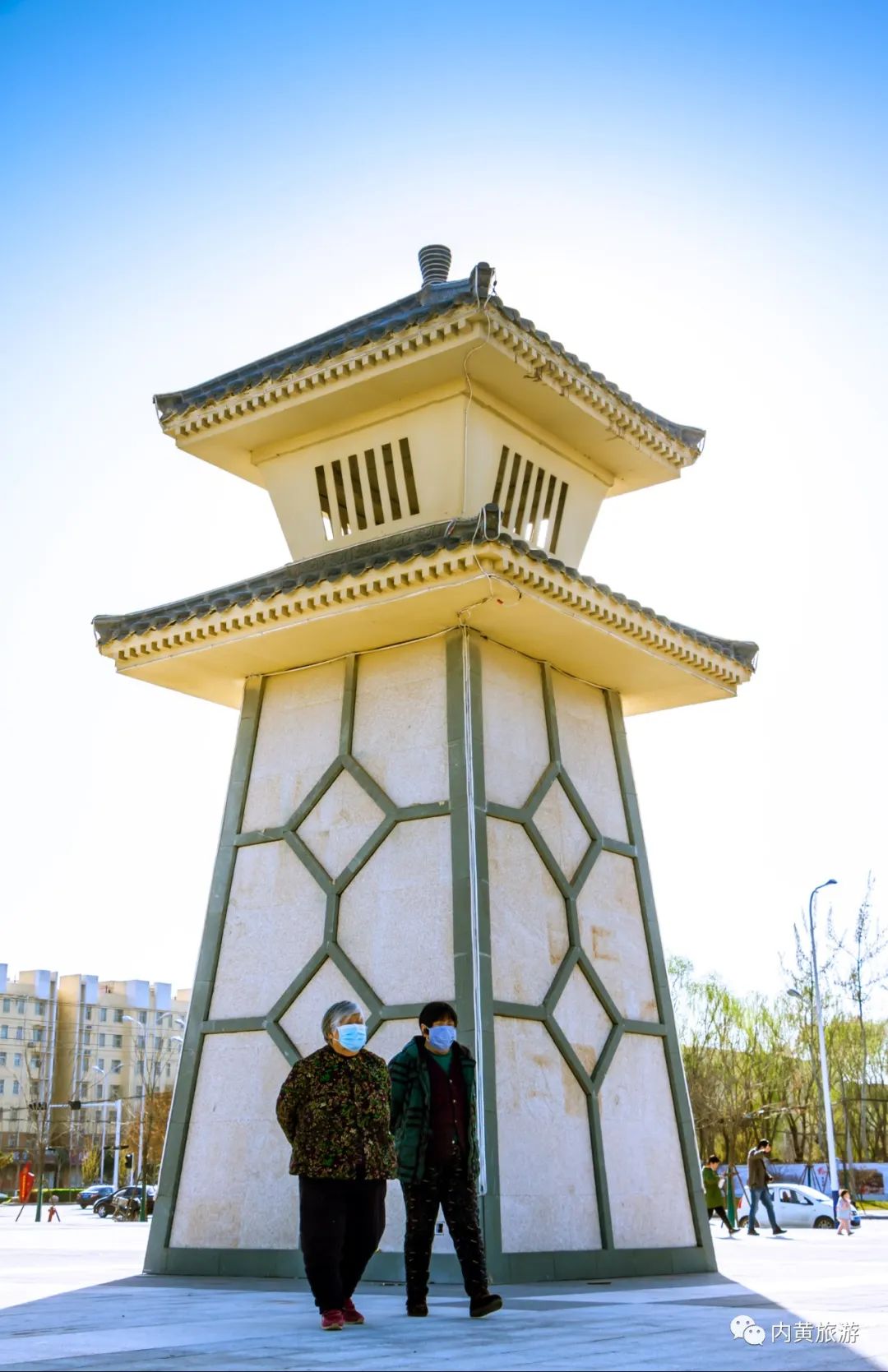 内黄:硝河游园杏花开,游人踏青迎春来_汉阙