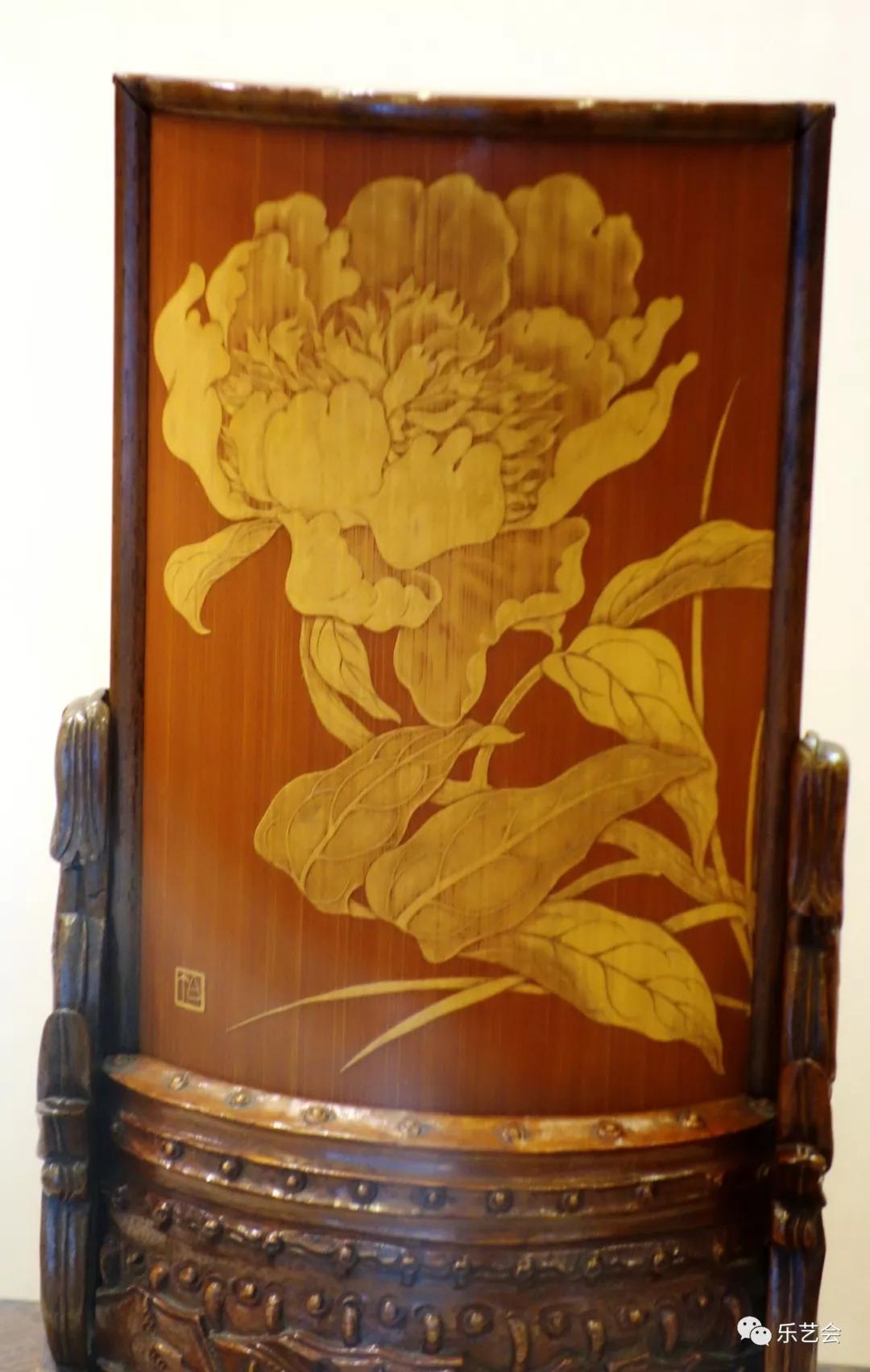 妙手削轻筠白士风白雪飞父女常州博物馆留青竹刻艺术展