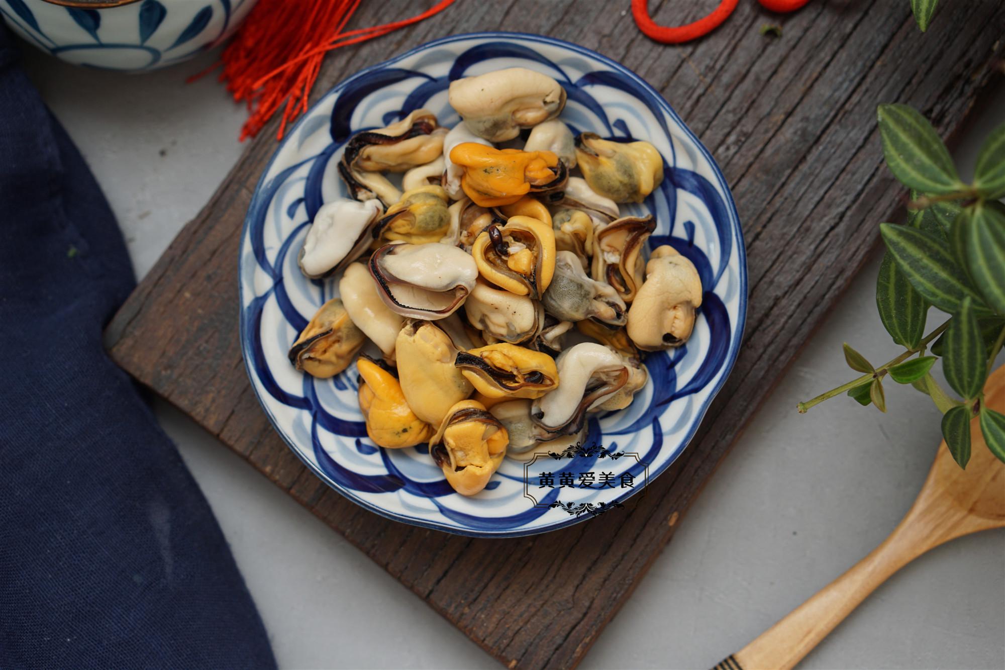 老渔民教我煮海虹的正确做法不加水不放盐原汁原味倍儿鲜美