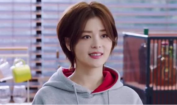 原创她曾出演武林外传花千骨如今因猎心者中的渣男杀手走红