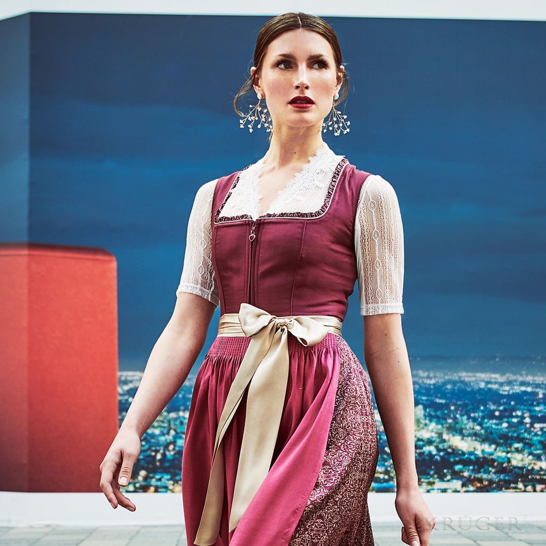 跟随德国美女,"穿越"到19世纪看美女