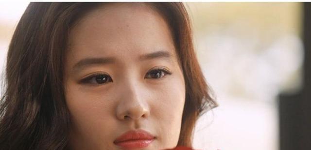 眼睛是心灵的窗户!盘点娱乐圈眼睛最好看的十大女星