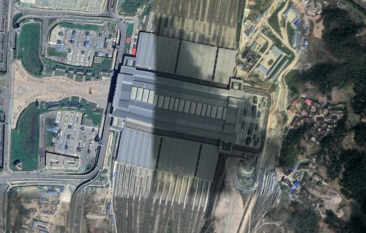 航拍贵阳北站,西南地标建筑,造型独具贵州特色