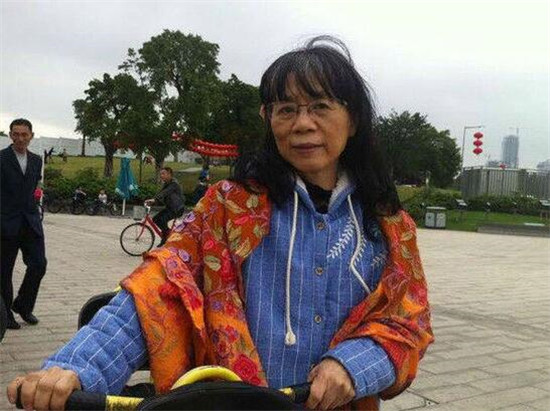 中国第一位冷冻人杜虹:女儿卖房助她圆梦,预计2065年复活