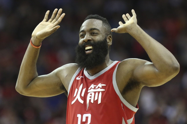 原创晴天霹雳,哈登13号球衣遭强制"退役,现场照片也被公开了!
