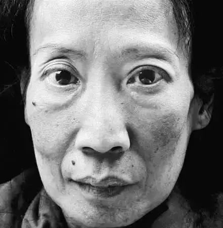 这个摄影师用100张肖像告诉你,生命的意义是……_瓦尔特