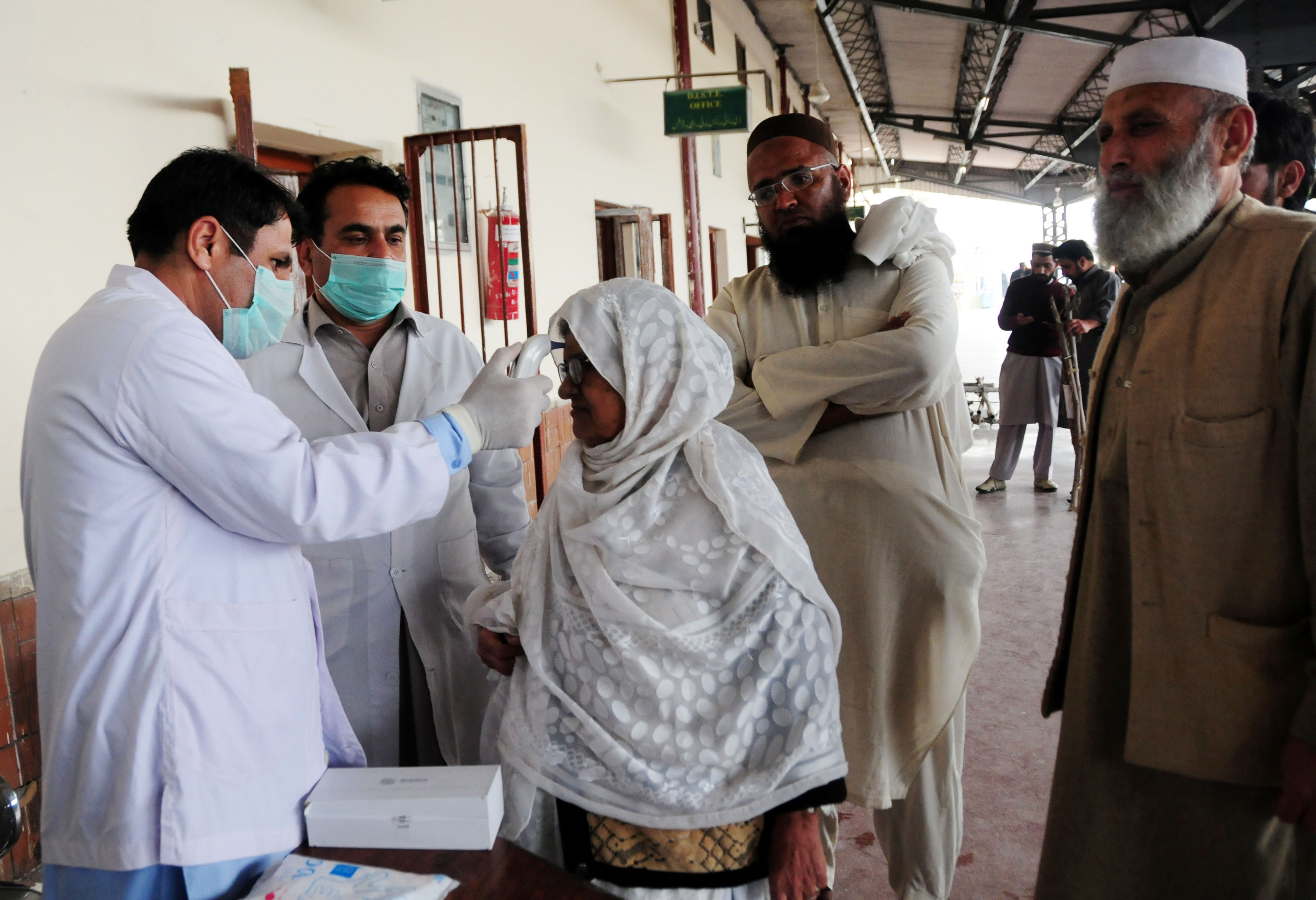 巴基斯坦新冠肺炎确诊病例增至235例