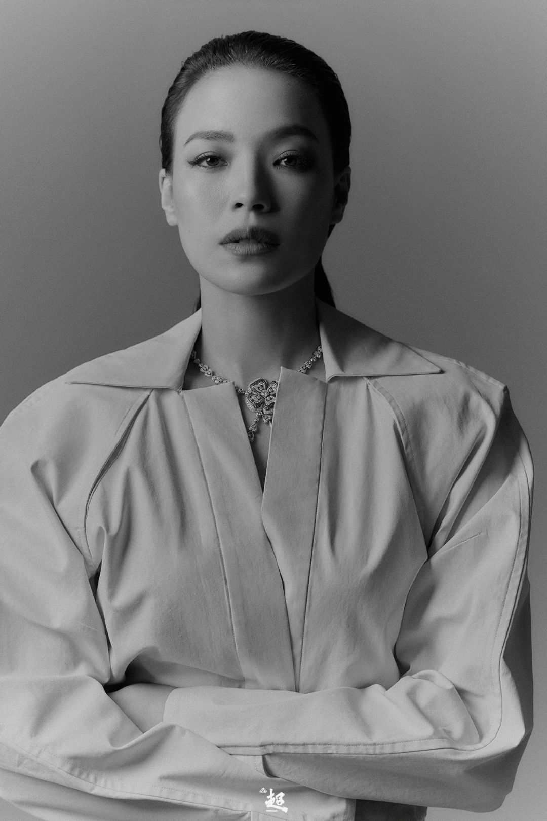 尹超作品 | 《tmagazine》× 舒淇:局内人,局外人