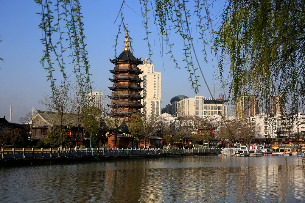 江苏淮安风光迷人的里运河中洲岛