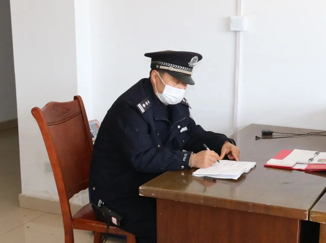 走近党员李振远~今天我们走进合肥监狱让我们众志成城,共克时艰!