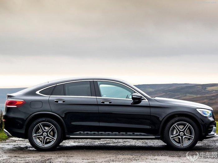 比宝马x4还要溜2020款奔驰glccoupe新车解析