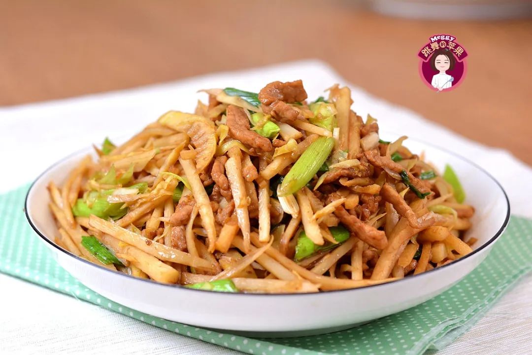 荟61吃 ‖ 肉丝炒春笋:三月一定要吃它,要不然又要等一年_雷笋
