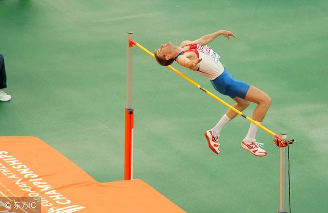 跳高,你习惯用哪种方式来完成?